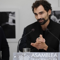 Fotografías contra los discursos del odio en la Asamblea