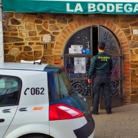Sorprenden a cuatro personas robando en un restaurante de Cheles (BA)