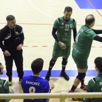 Imágenes del Pacense Voleibol 0 - 3 Cáceres Voleibol