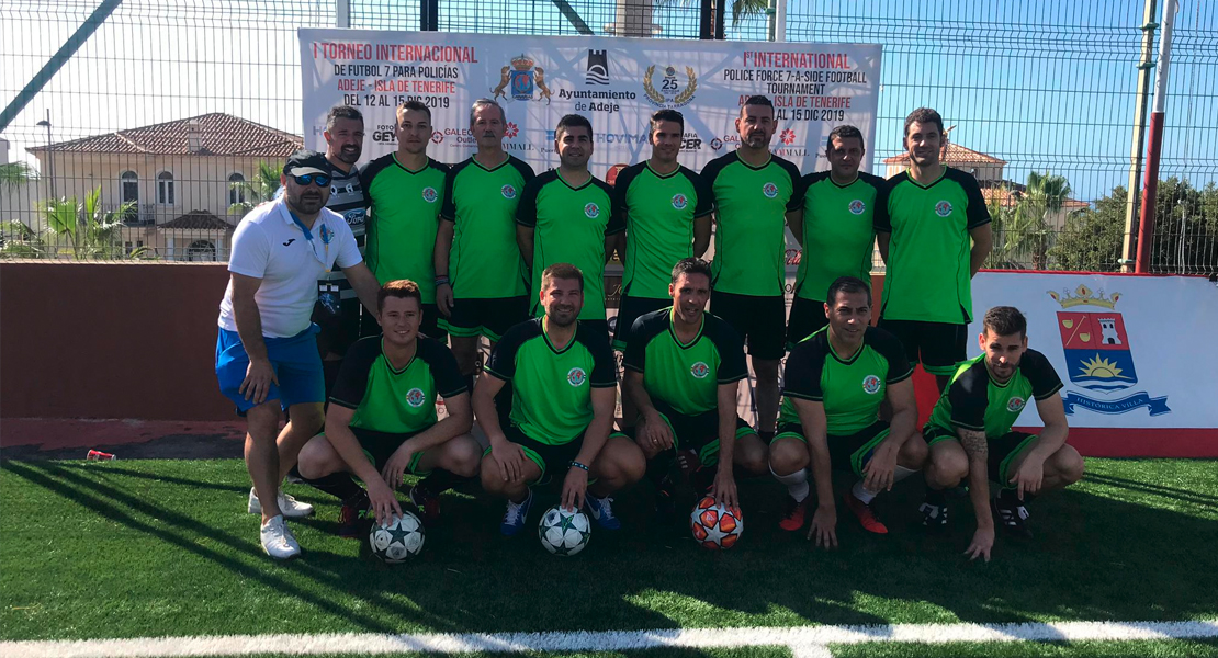 Policías extremeños se plantan en la semifinal del Campeonato Internacional de Fútbol 7 en Tenerife