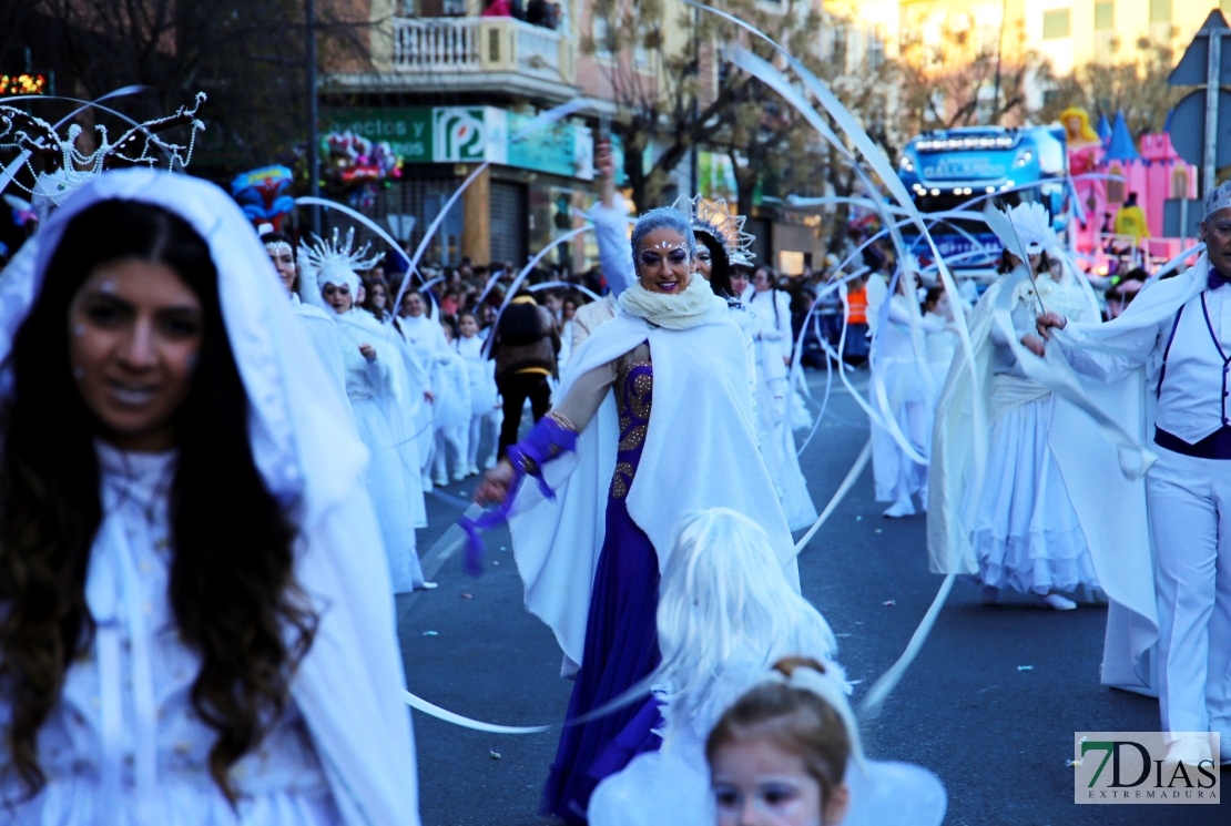 La Cabalgata de Los Reyes Magos llena de emociones las calles de Badajoz