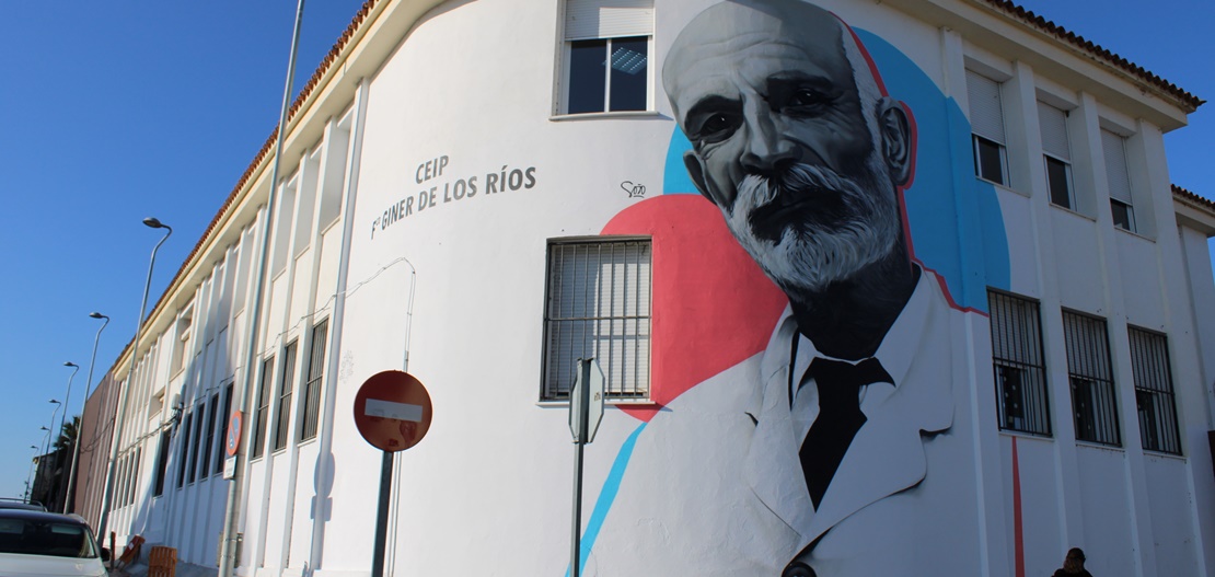 El Giner de los Ríos estrena mural