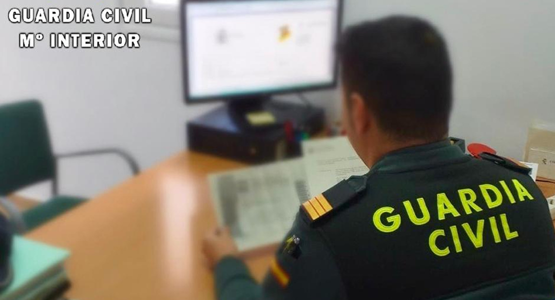 La Guardia Civil detiene a una persona por los supuestos delitos de intrusismo y falsificación
