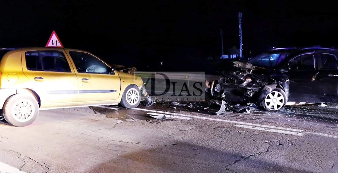 Grave accidente en el peligroso puente de la Carretera de Campo Maior/Autovía A5