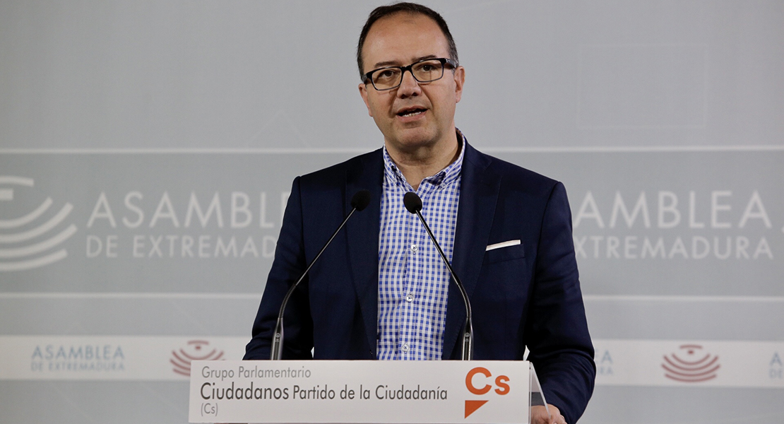 Polo: “El PSOE no ha parado de insultar y menospreciar a nuestro grupo parlamentario”