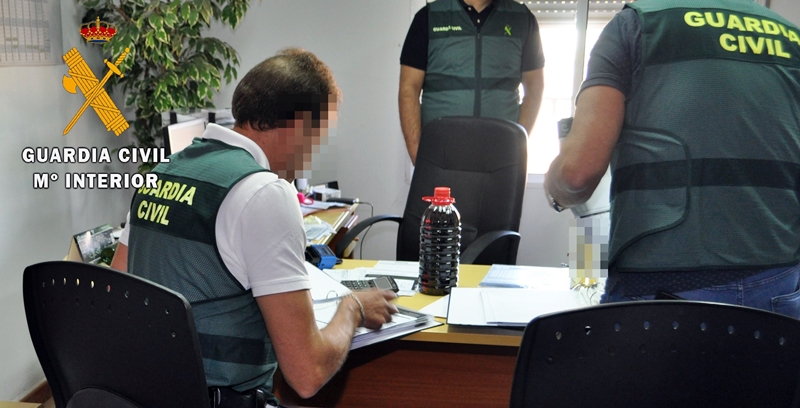 5 detenidos por la utilización fraudulenta de una D.O. de vino