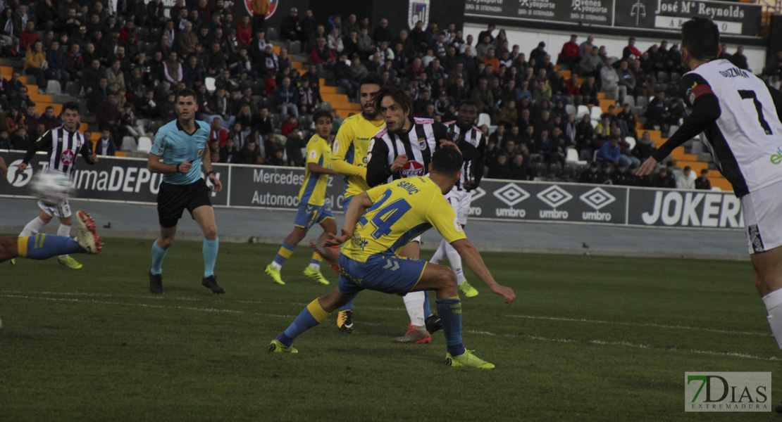 Imágenes del CD. Badajoz 2 - 1 UD Las Palmas de Copa del Rey