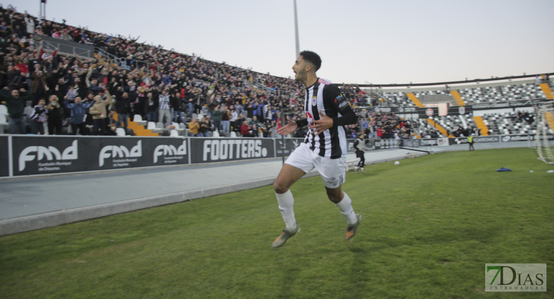 Imágenes del CD. Badajoz 2 - 1 UD Las Palmas de Copa del Rey