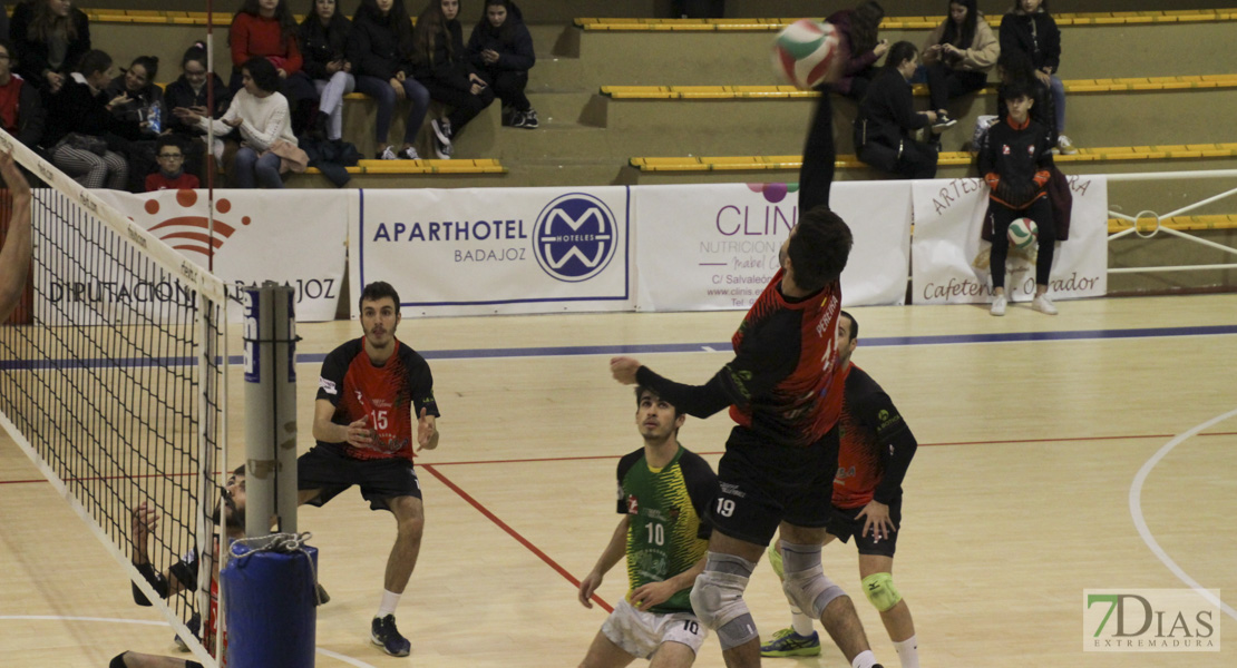 Imágenes del Pacense Voleibol 3 - 0 Collado Villalba