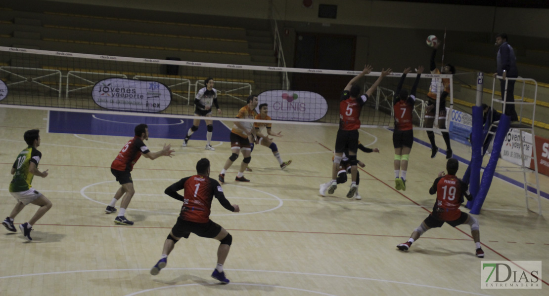 Imágenes del Pacense Voleibol 3 - 0 Collado Villalba