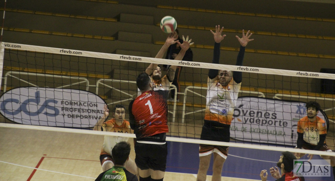 Imágenes del Pacense Voleibol 3 - 0 Collado Villalba