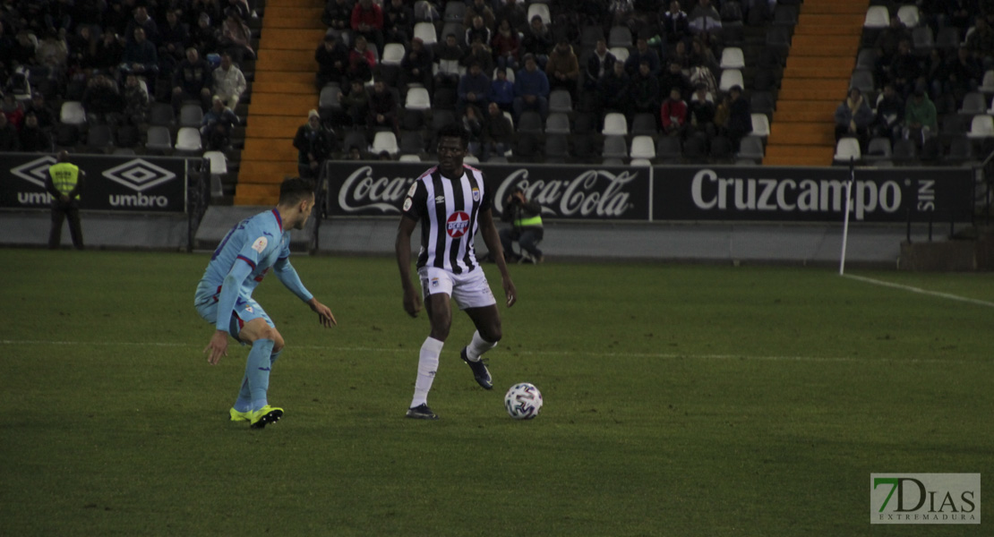 Imágenes de la victoria del CD. Badajoz sobre el Eibar