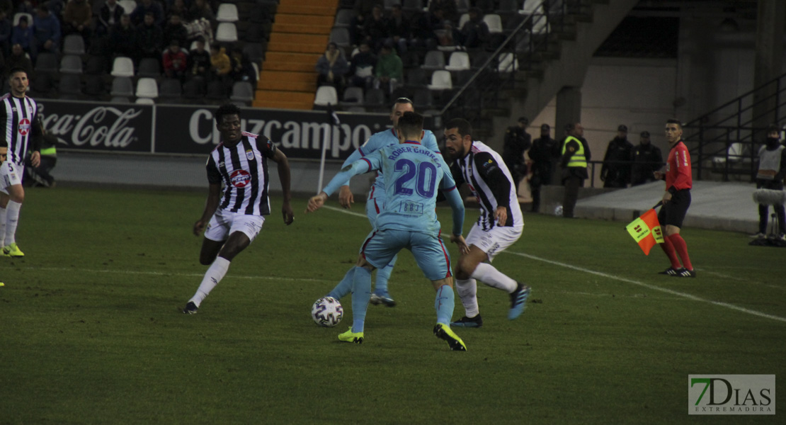 Imágenes de la victoria del CD. Badajoz sobre el Eibar