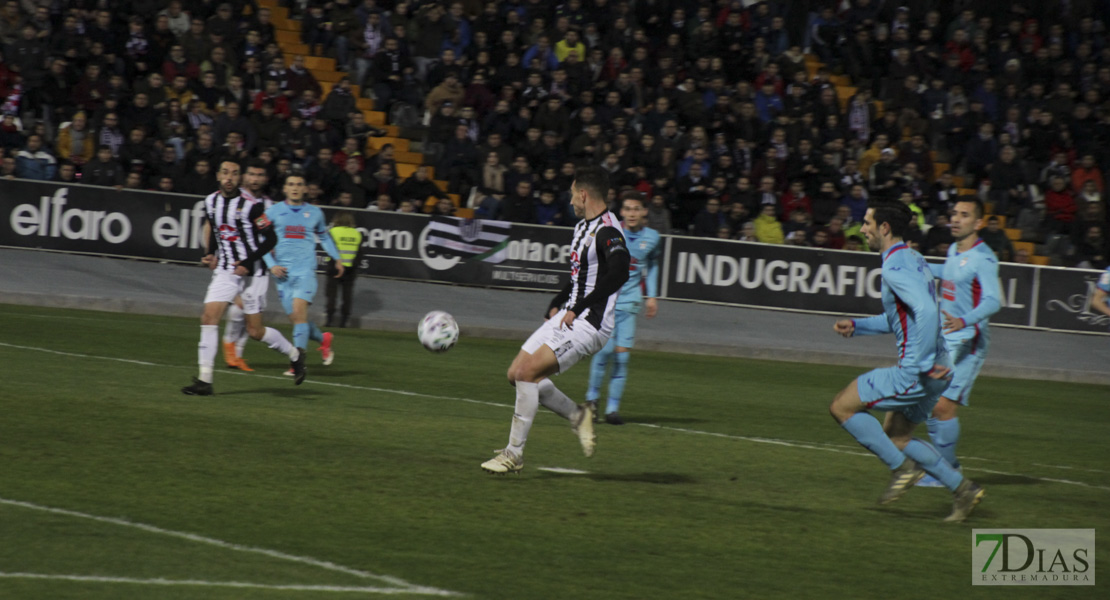 Imágenes de la victoria del CD. Badajoz sobre el Eibar