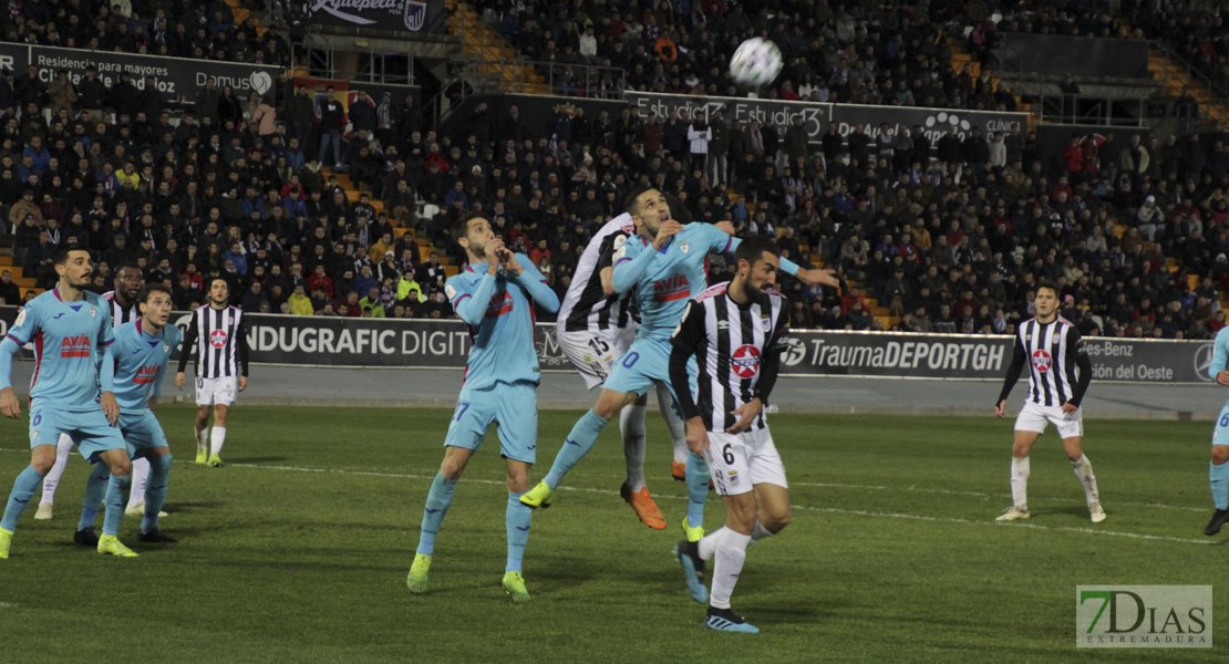 Imágenes de la victoria del CD. Badajoz sobre el Eibar