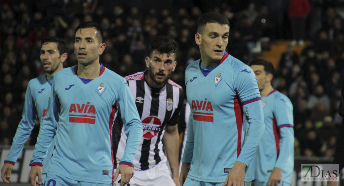 Imágenes de la victoria del CD. Badajoz sobre el Eibar