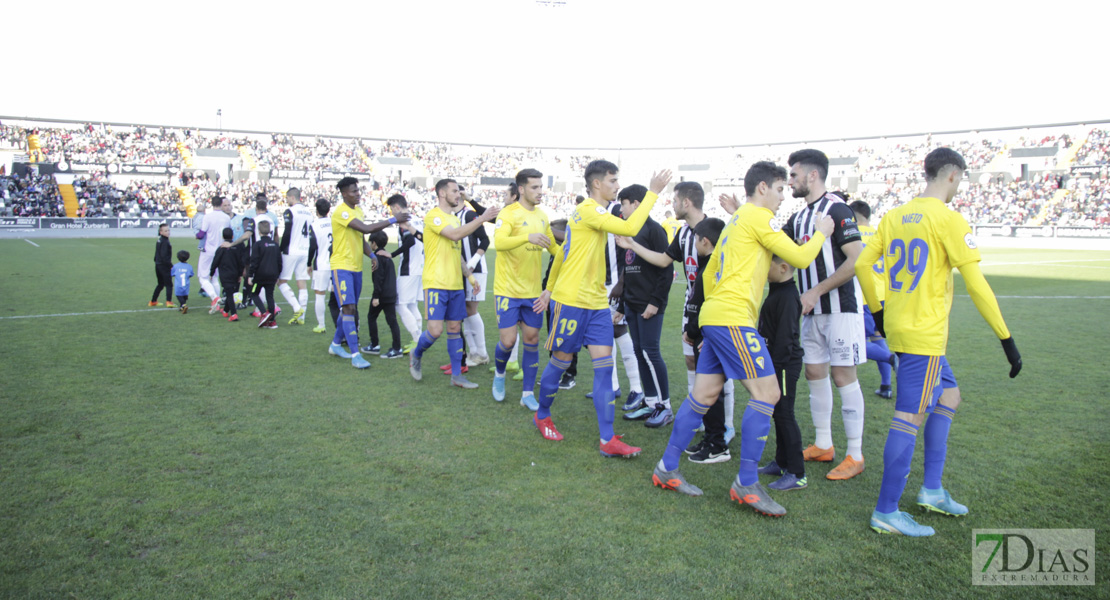 Imágenes del CD. Badajoz 0 - 0 Cádiz B