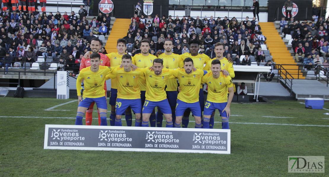 Imágenes del CD. Badajoz 0 - 0 Cádiz B