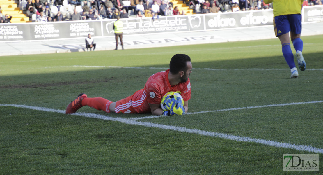 Imágenes del CD. Badajoz 0 - 0 Cádiz B