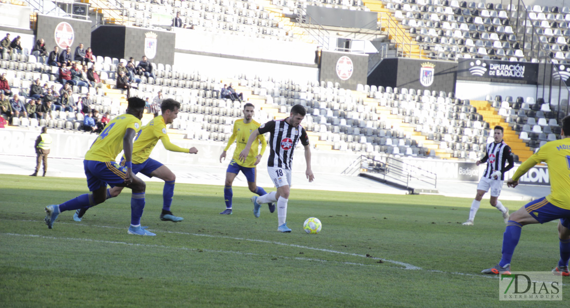 Imágenes del CD. Badajoz 0 - 0 Cádiz B