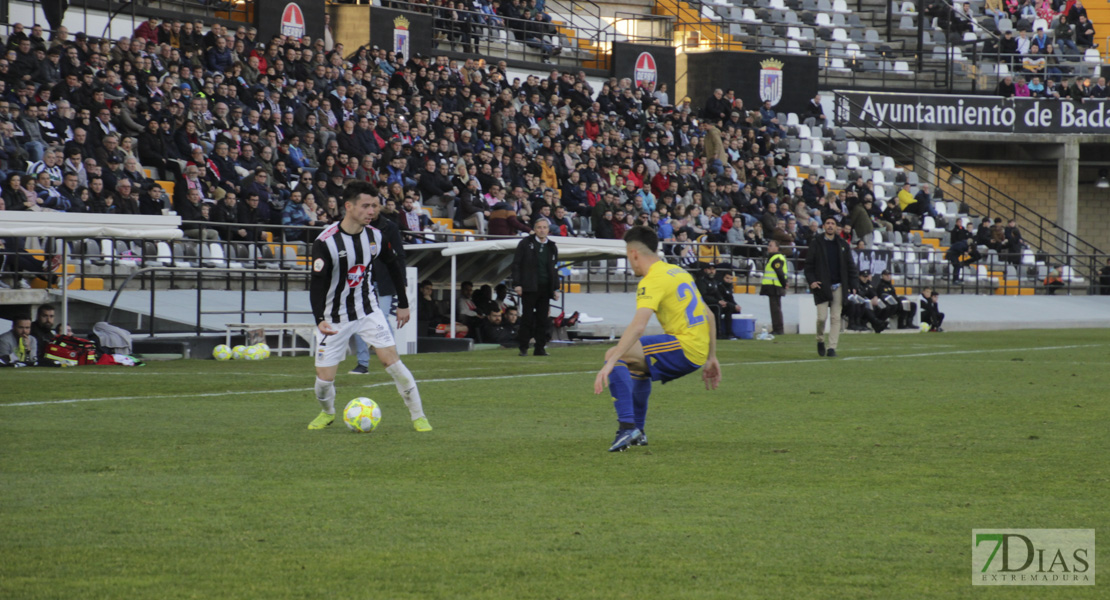 Imágenes del CD. Badajoz 0 - 0 Cádiz B