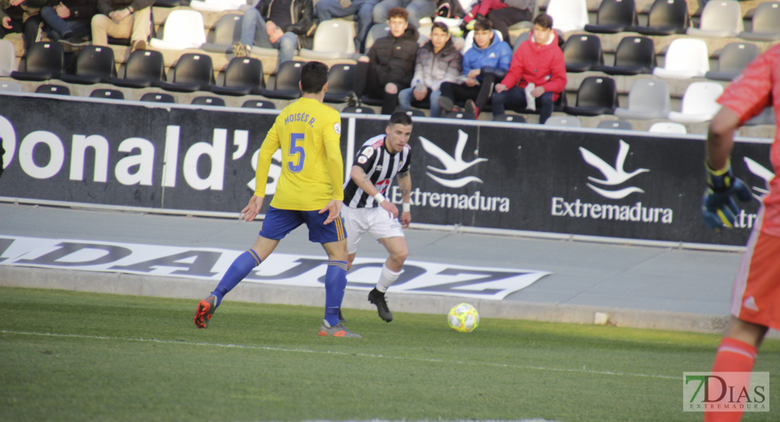 Imágenes del CD. Badajoz 0 - 0 Cádiz B