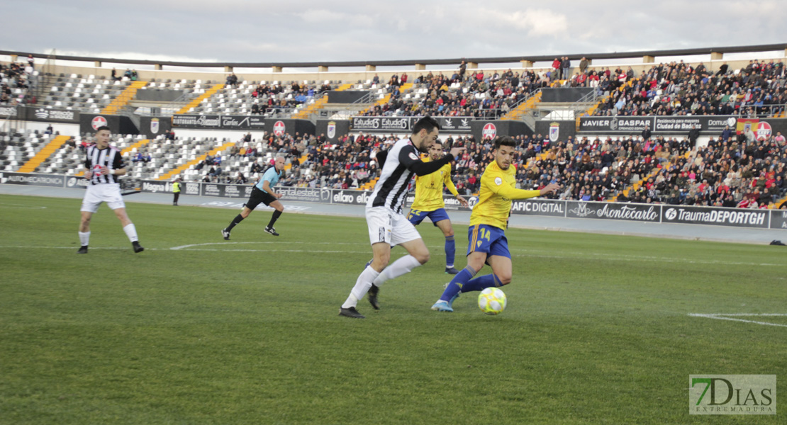 Imágenes del CD. Badajoz 0 - 0 Cádiz B