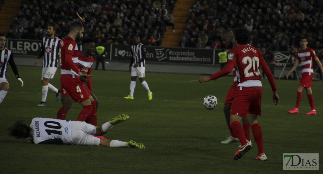 Imágenes del CD. Badajoz 2 - 3 Granada CF