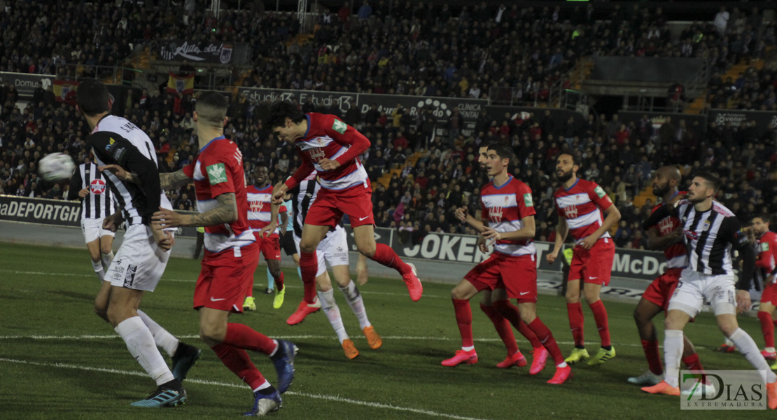 Imágenes del CD. Badajoz 2 - 3 Granada CF