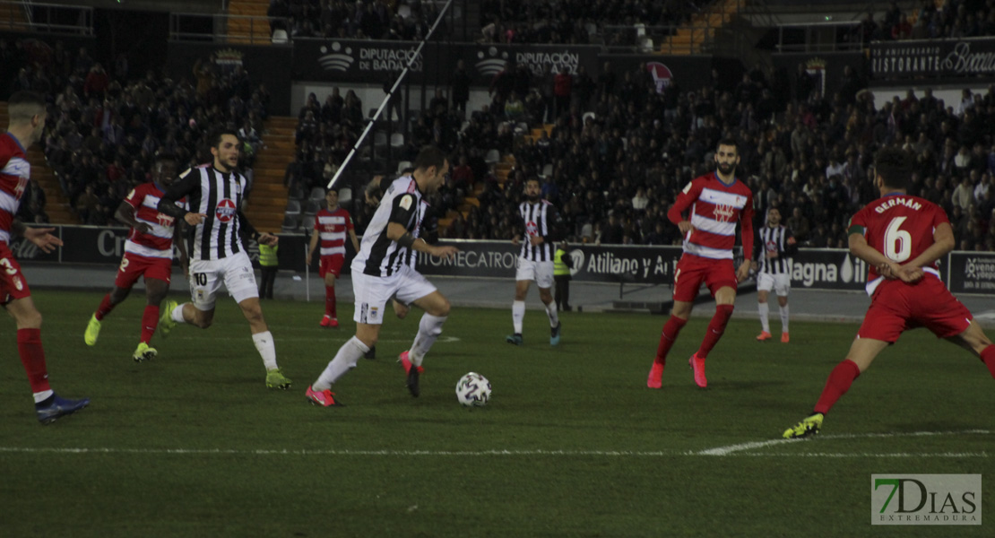 Imágenes del CD. Badajoz 2 - 3 Granada CF