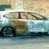 GALERÍA - Así ha quedado el coche calcinado en San Roque (Badajoz)