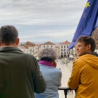 Los cacereños elaboran sus presupuestos