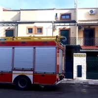 Una mujer en estado crítico tras un incendio de vivienda en Don Benito