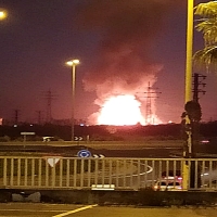 VÍDEO - Explota una petroquímica en Tarragona