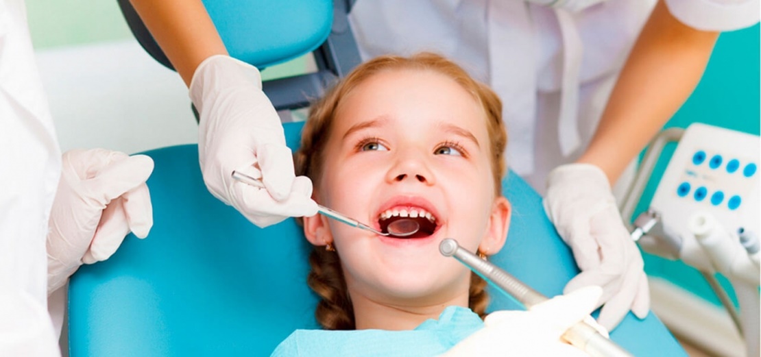 Más de 100.000 niños extremeños se beneficiarán de un programa de salud bucodental