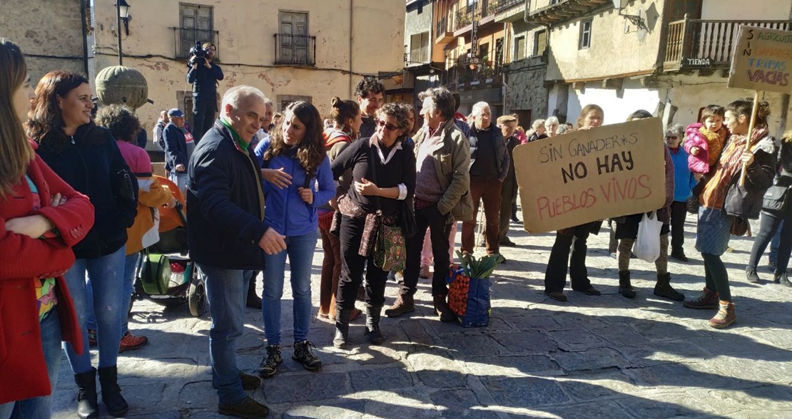 “Los protocolos sanitarios contra la tuberculosis están condenando a la ganadería familiar a la desaparición”