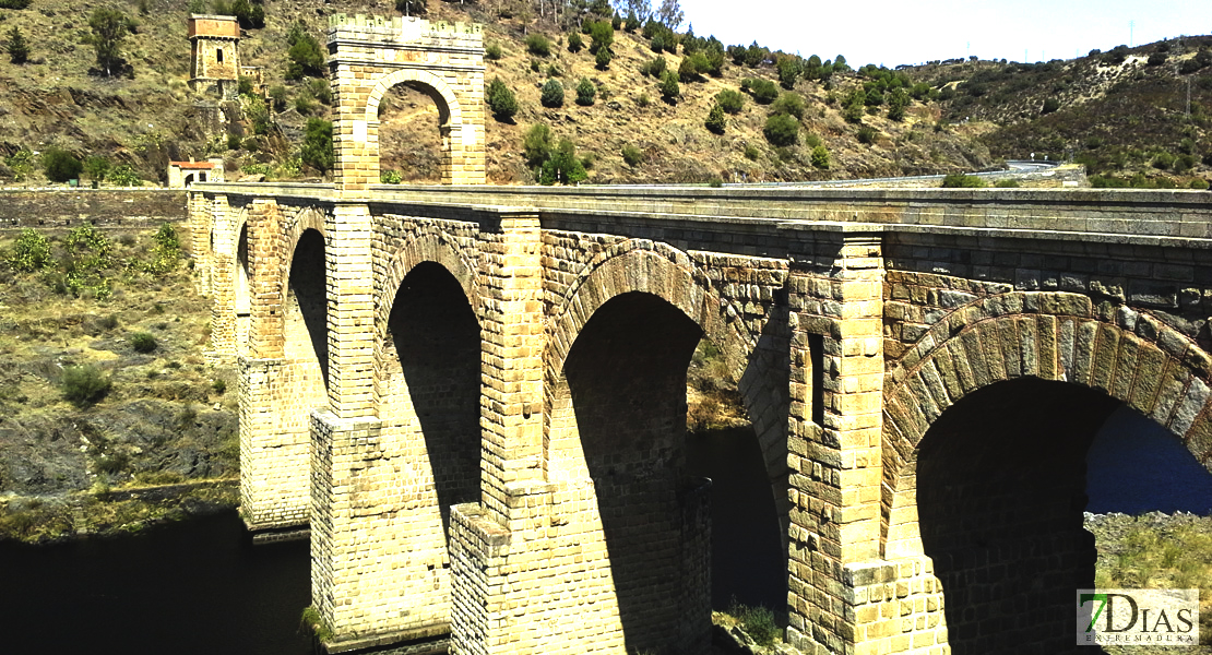 Tres puentes extremeños entre los más espectaculares de España