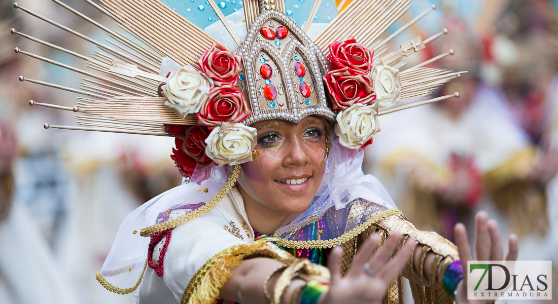 Primeros planos del Desfile infantil de comparsas de Badajoz