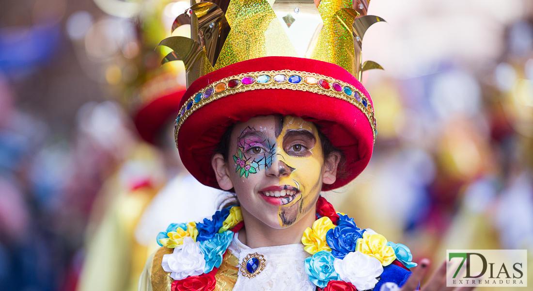 Primeros planos del Desfile infantil de comparsas de Badajoz