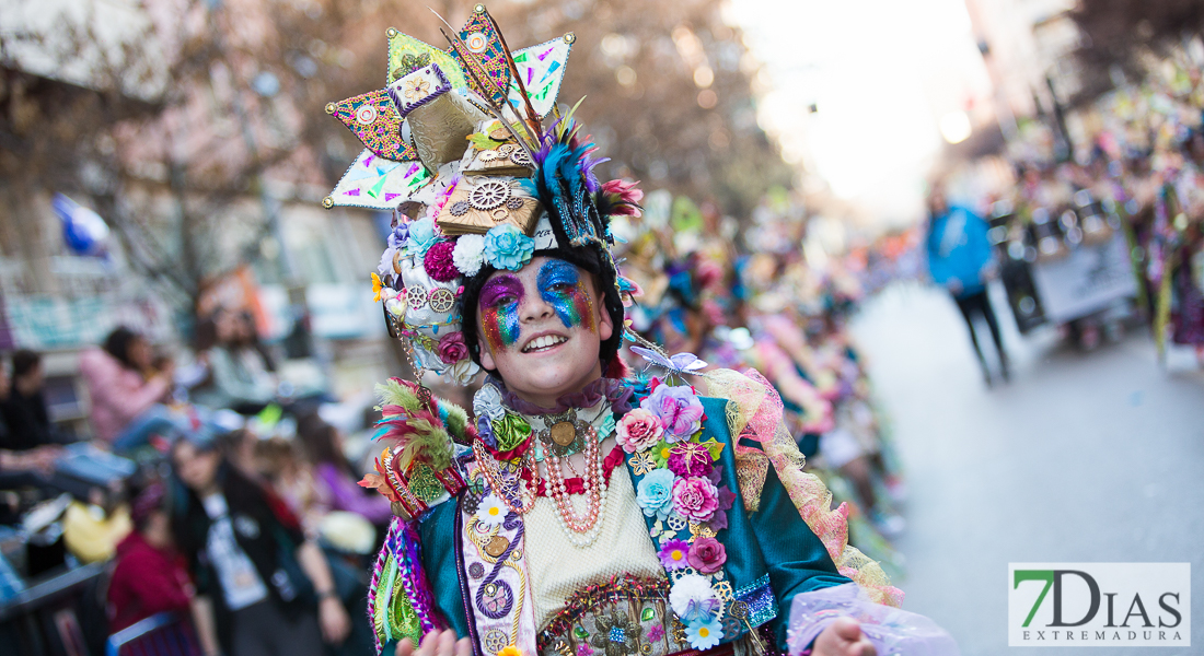 Primeros planos del Desfile infantil de comparsas de Badajoz