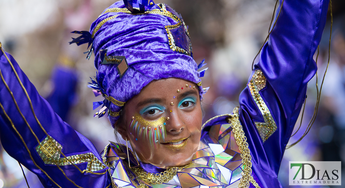 Primeros planos del Desfile infantil de comparsas de Badajoz