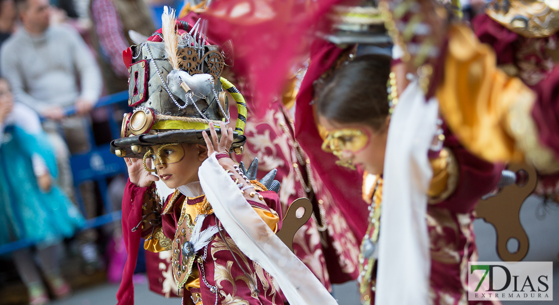 Imágenes grupales del Desfile infantil de comparsas de Badajoz