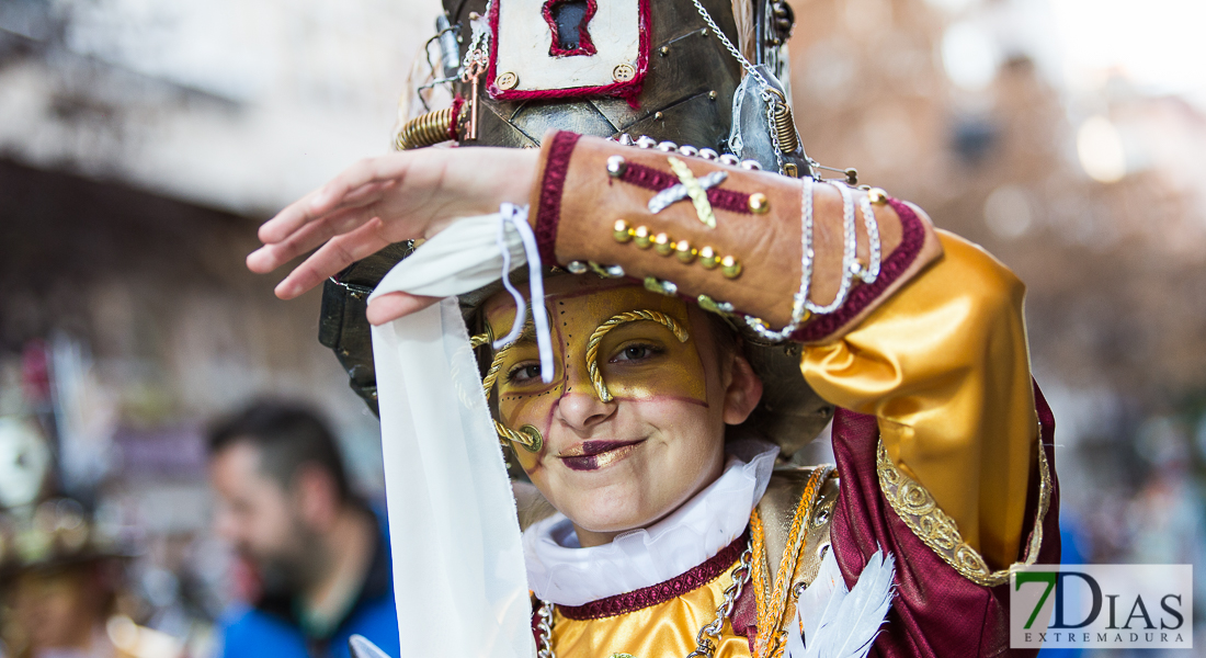 Primeros planos del Desfile infantil de comparsas de Badajoz