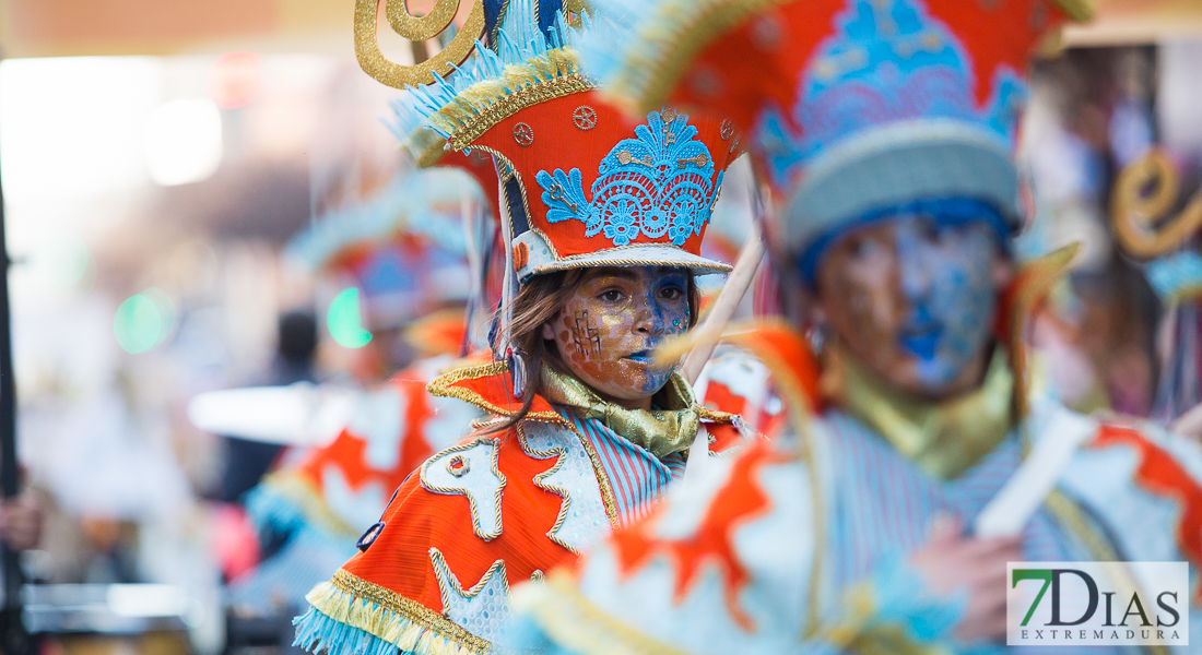 Primeros planos del Desfile infantil de comparsas de Badajoz