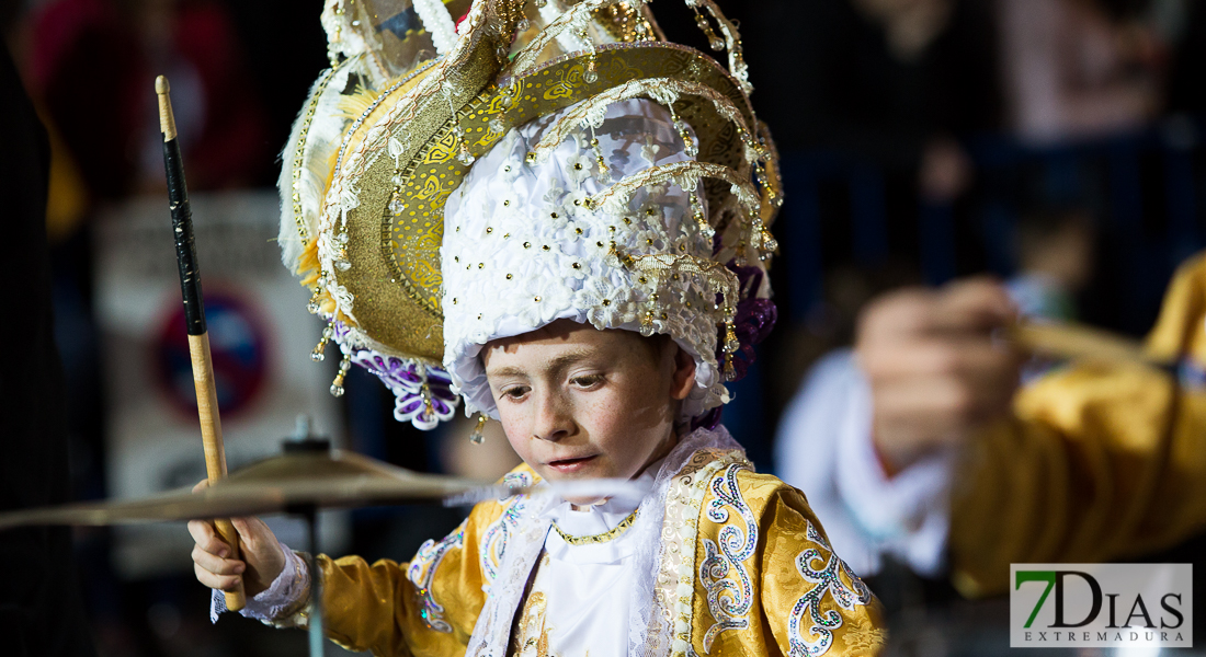 Primeros planos del Desfile infantil de comparsas de Badajoz