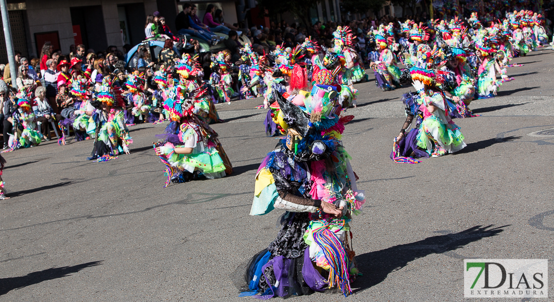 Los mejores planos generales del Gran Desfile de Comparsas del Carnaval de Badajoz