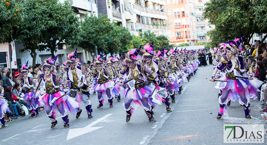 Los mejores planos generales del Gran Desfile de Comparsas del Carnaval de Badajoz