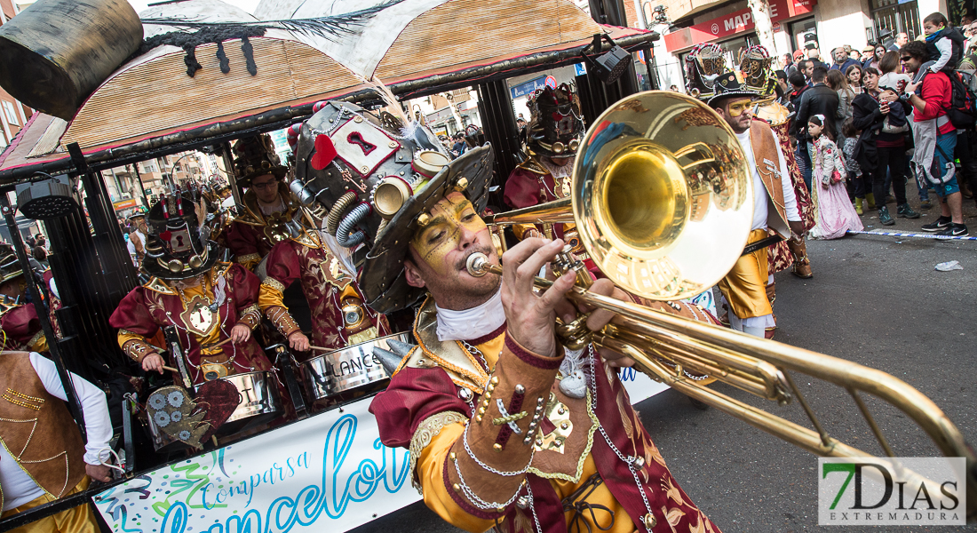 El Carnaval se despide con el tradicional Entierro de la Sardina