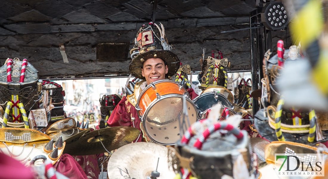 El Carnaval se despide con el tradicional Entierro de la Sardina