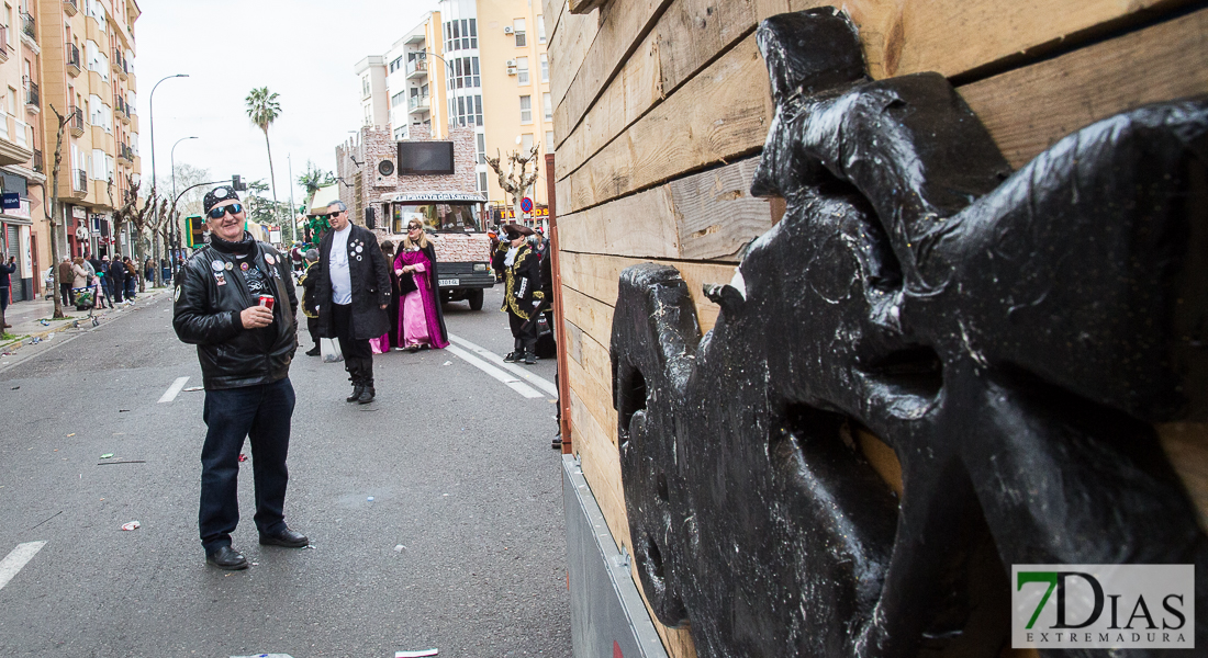 El Carnaval se despide con el tradicional Entierro de la Sardina